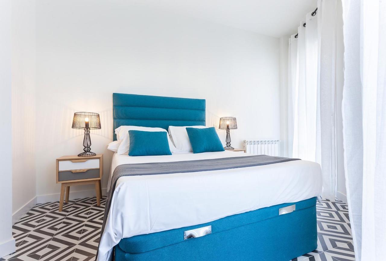 Rio Plaza En Madrid Apartment Luaran gambar