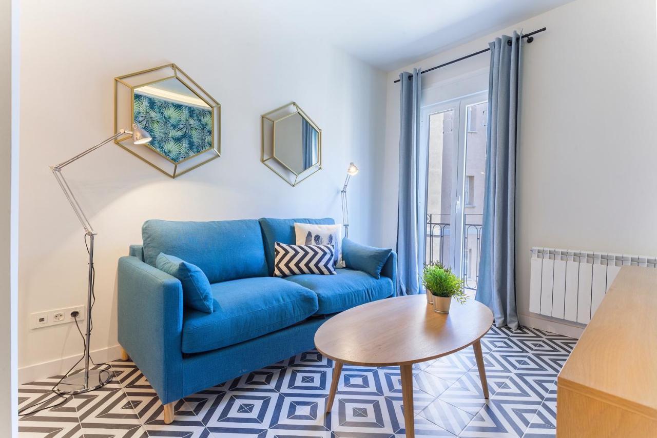 Rio Plaza En Madrid Apartment Luaran gambar